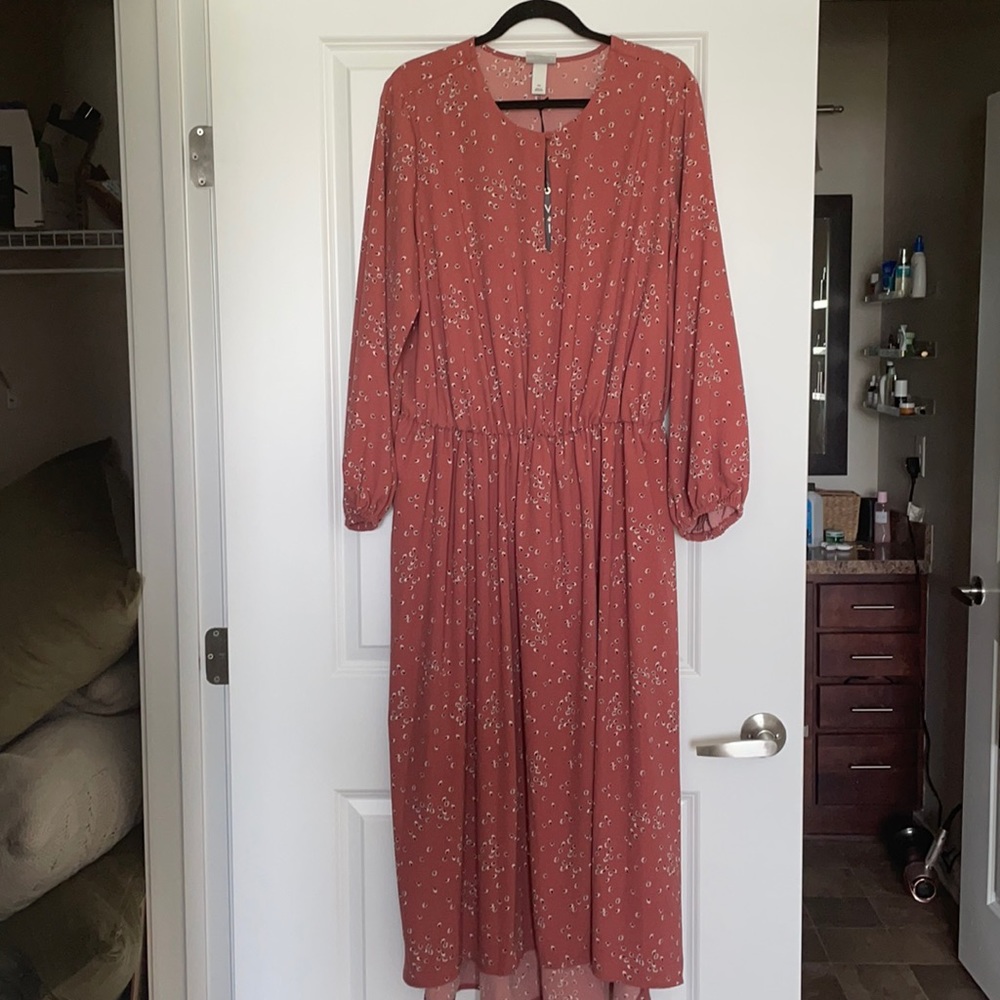 NWT Ava & Viv Maxi Dress